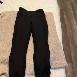 Black Lululemon 7/8 crop